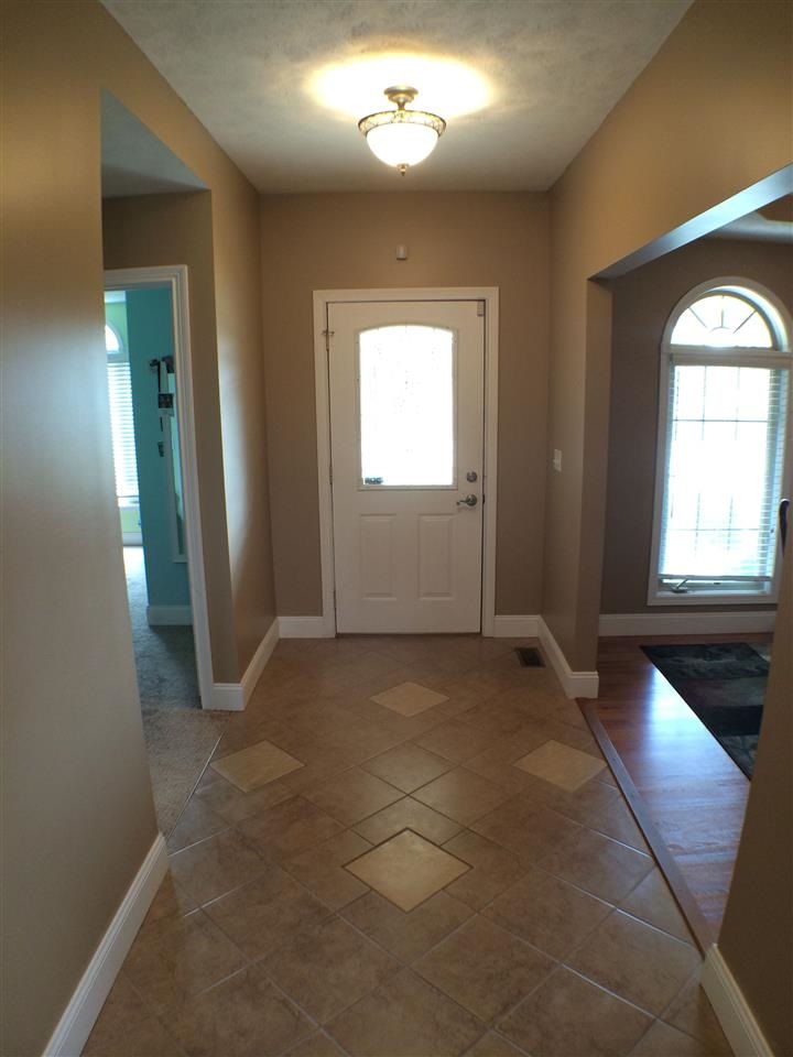 8612 North Wilderness Road Muncie, IN 47303 - Photo 3 of 28 Gallery Image 3