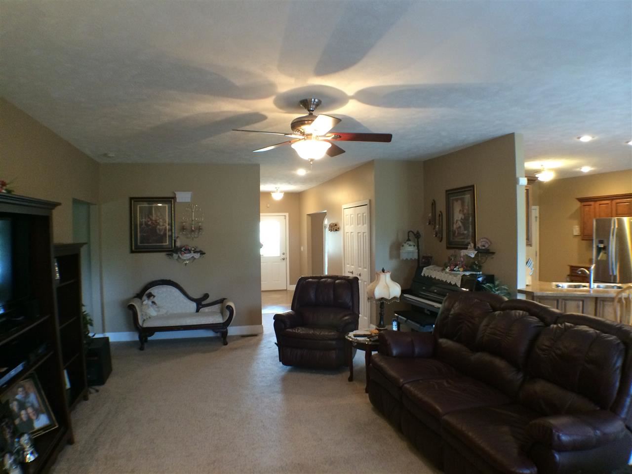 8612 North Wilderness Road Muncie, IN 47303 - Photo 5 of 28 Gallery Image 5