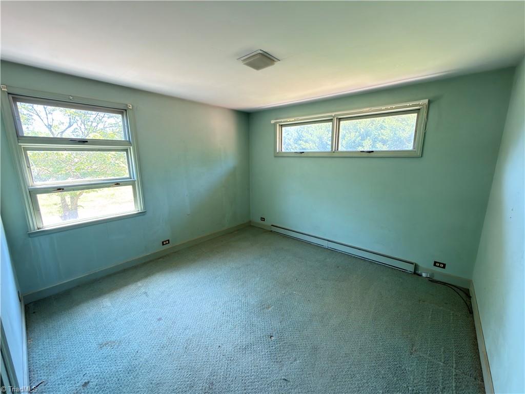 325 Bluemont Road Mount Airy, NC 27030 - Photo 13 of 34