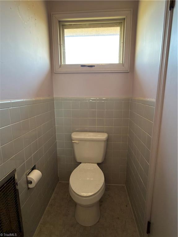 325 Bluemont Road Mount Airy, NC 27030 - Photo 22 of 34