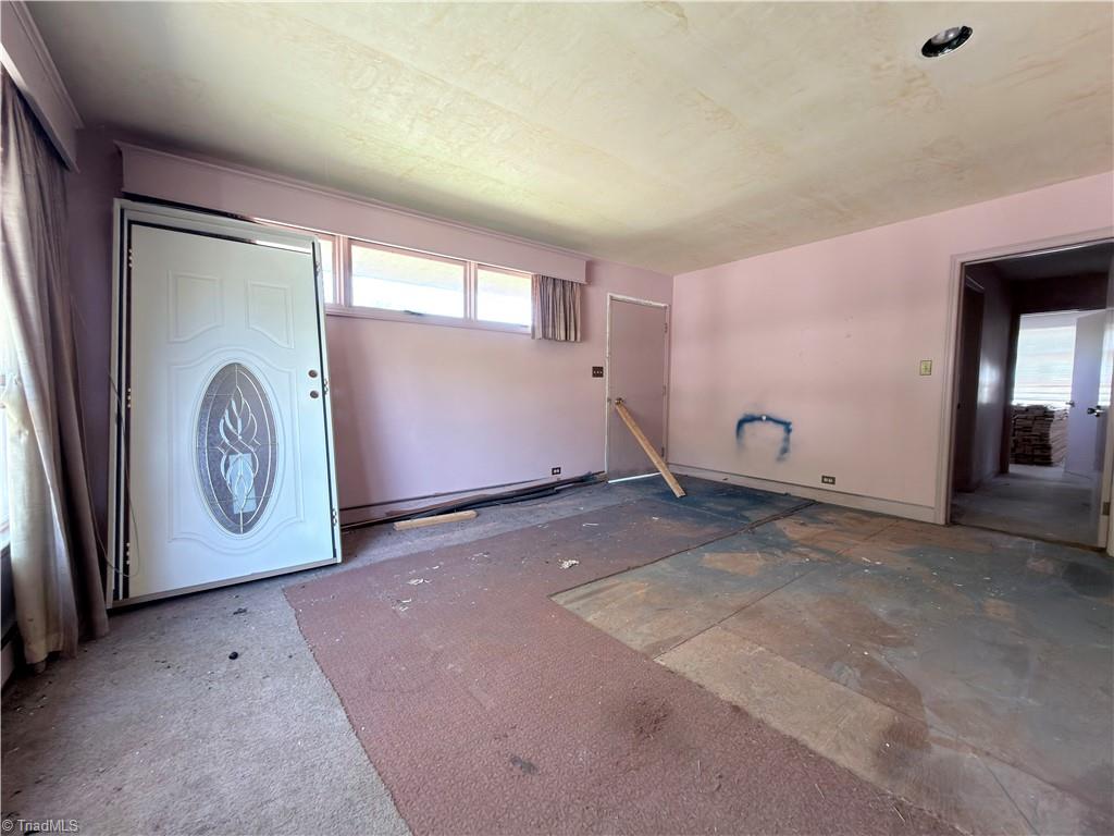 325 Bluemont Road Mount Airy, NC 27030 - Photo 25 of 34