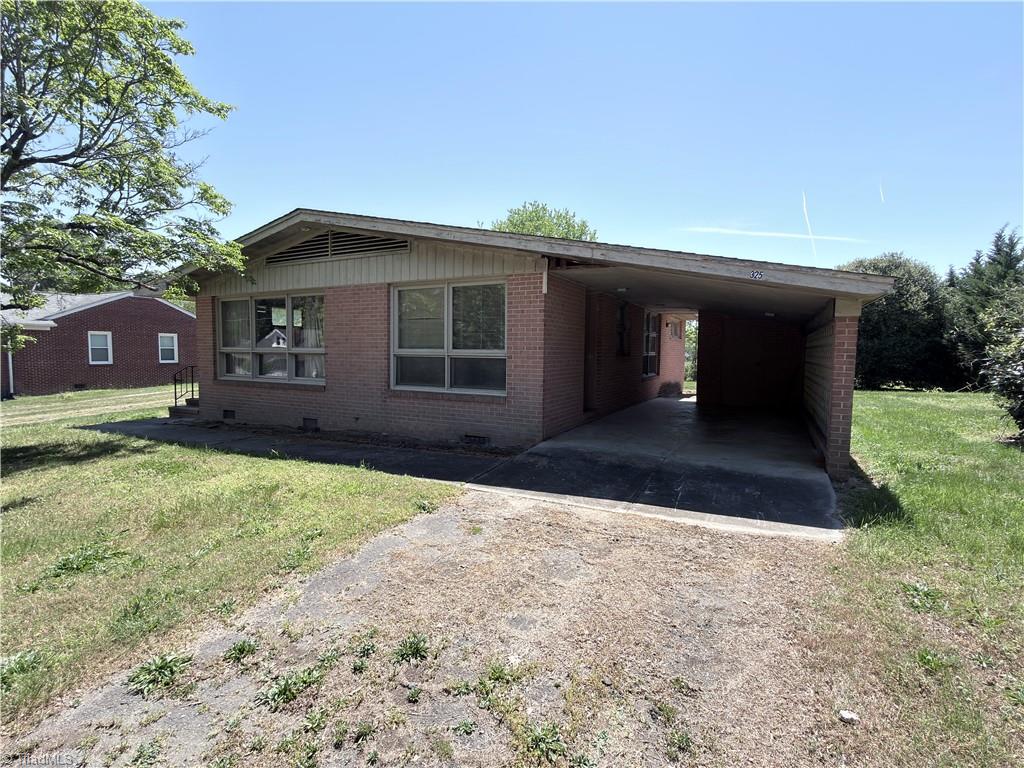 325 Bluemont Road Mount Airy, NC 27030 - Photo 30 of 34