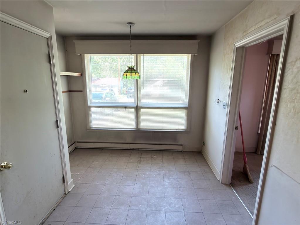 325 Bluemont Road Mount Airy, NC 27030 - Photo 5 of 34