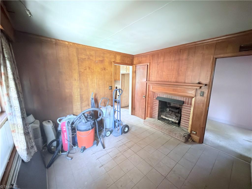 325 Bluemont Road Mount Airy, NC 27030 - Photo 10 of 34