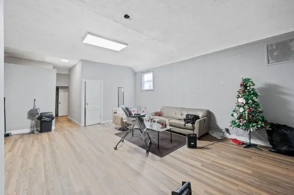 $175,000 | 8420 South Burley Avenue, Chicago, IL 60617