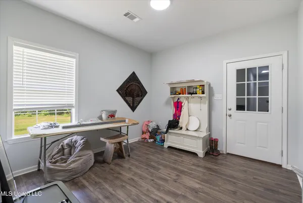 $349,900 | 361 Cherry Bark Lane, Courtland, MS 38620