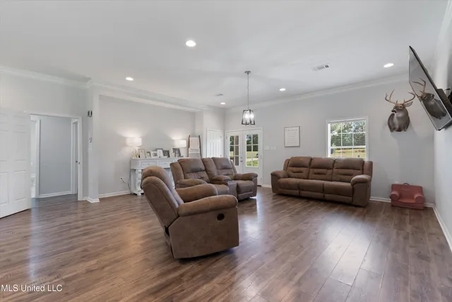 $349,900 | 361 Cherry Bark Lane, Courtland, MS 38620