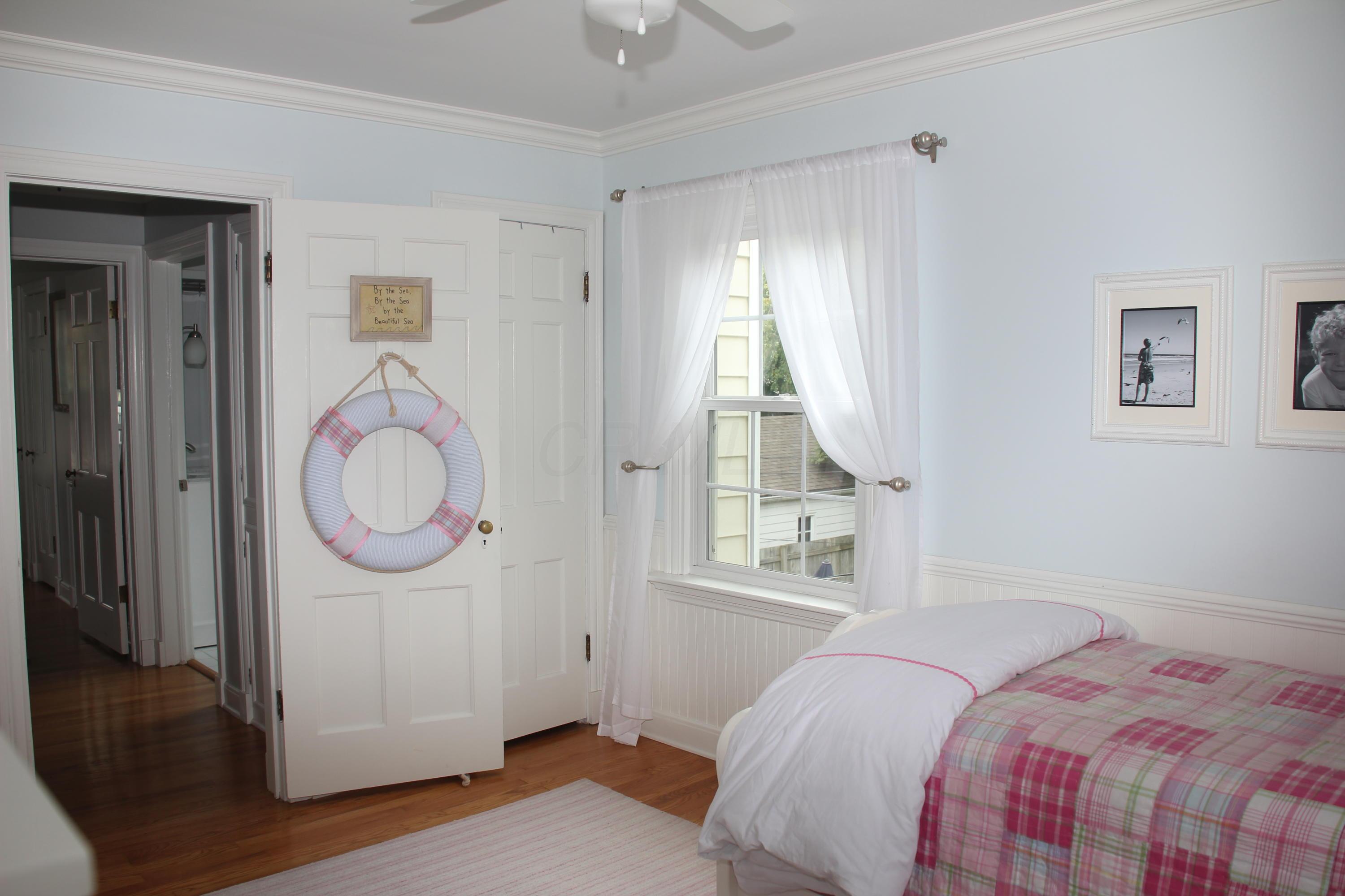 1511 Berkshire Road Columbus, OH 43221 - Photo 16 of 30
