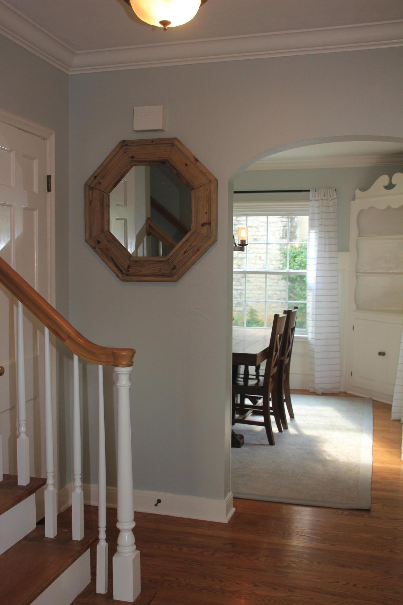 1511 Berkshire Road Columbus, OH 43221 - Photo 4 of 30