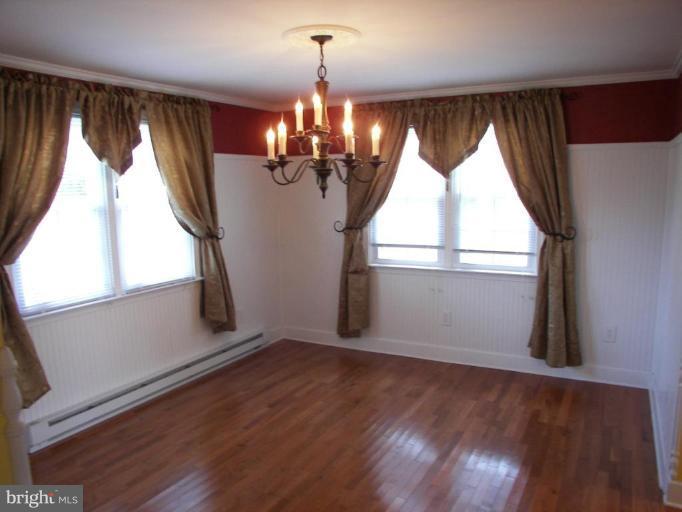 6790 Winchester Grade Road Berkeley Springs, WV 25411 - Photo 10 of 13 Separate Dining - Hard Wood Floors