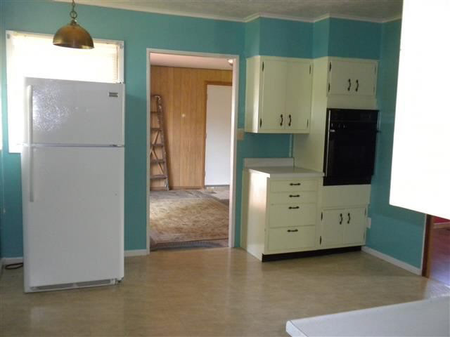 3125 West Amherst Road Muncie, IN 47304 - Photo 4 of 16