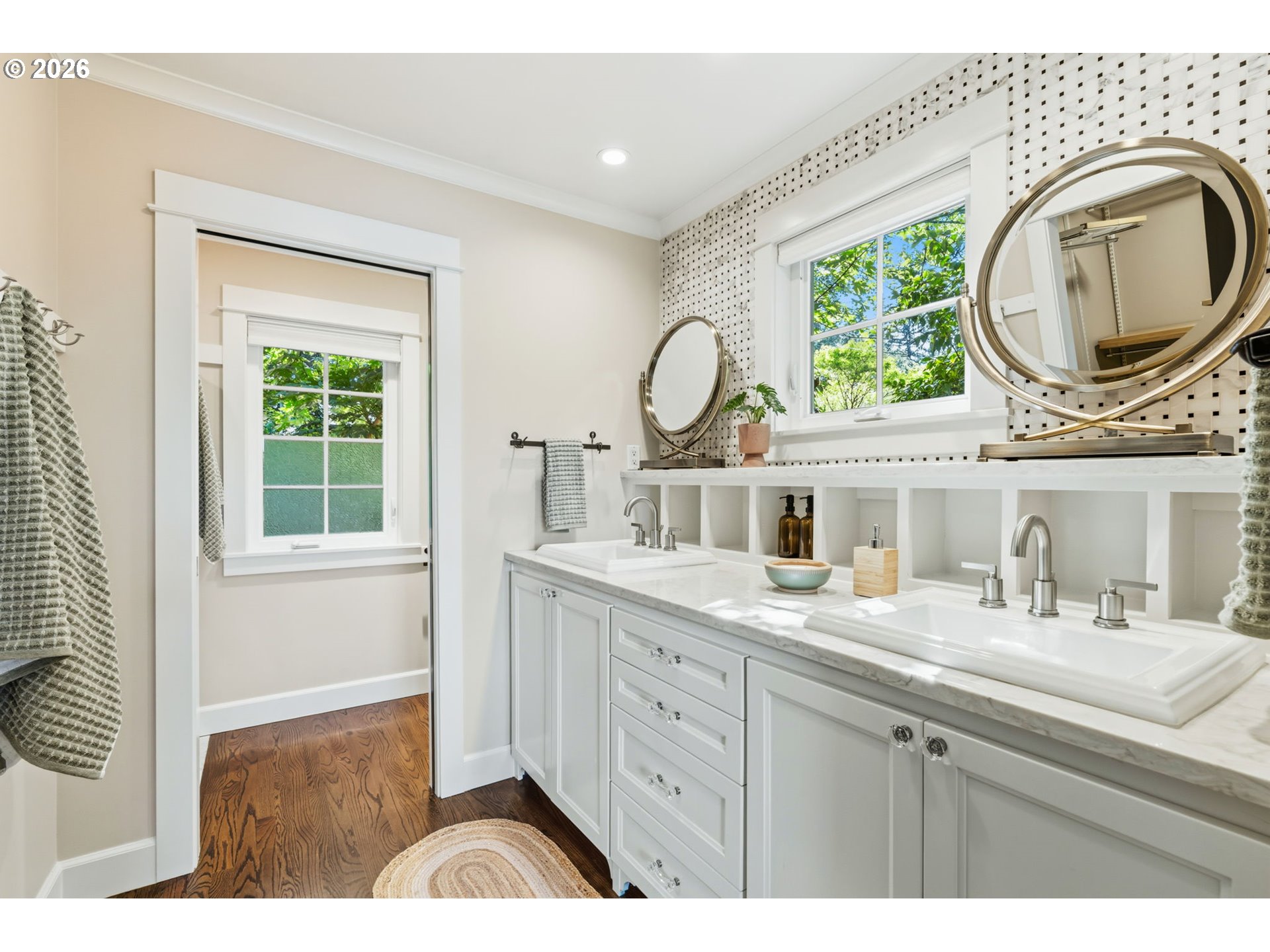 577 Middlecrest Road Lake Oswego, OR 97034 - Photo 13 of 41 Gallery Image 13