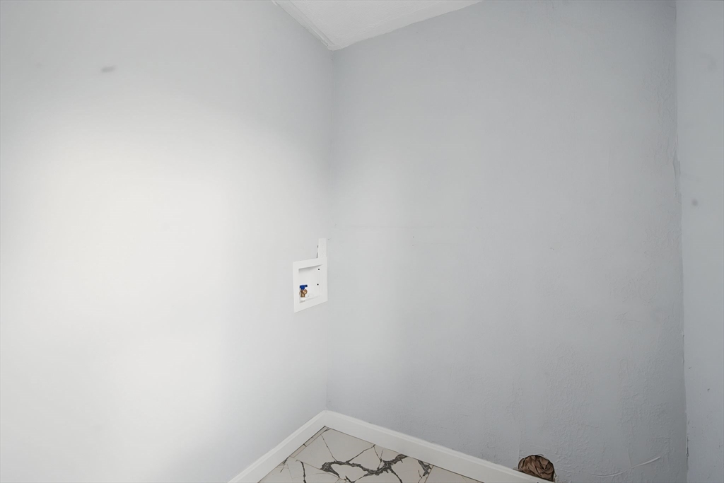 3 R Buttonwood Terrace Attleboro, MA 02703 - Photo 9 of 27 Gallery Image 9