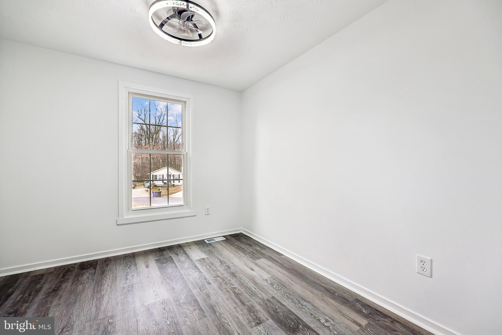 19603 Kilcreggan Way Gaithersburg, MD 20879 - Photo 17 of 34