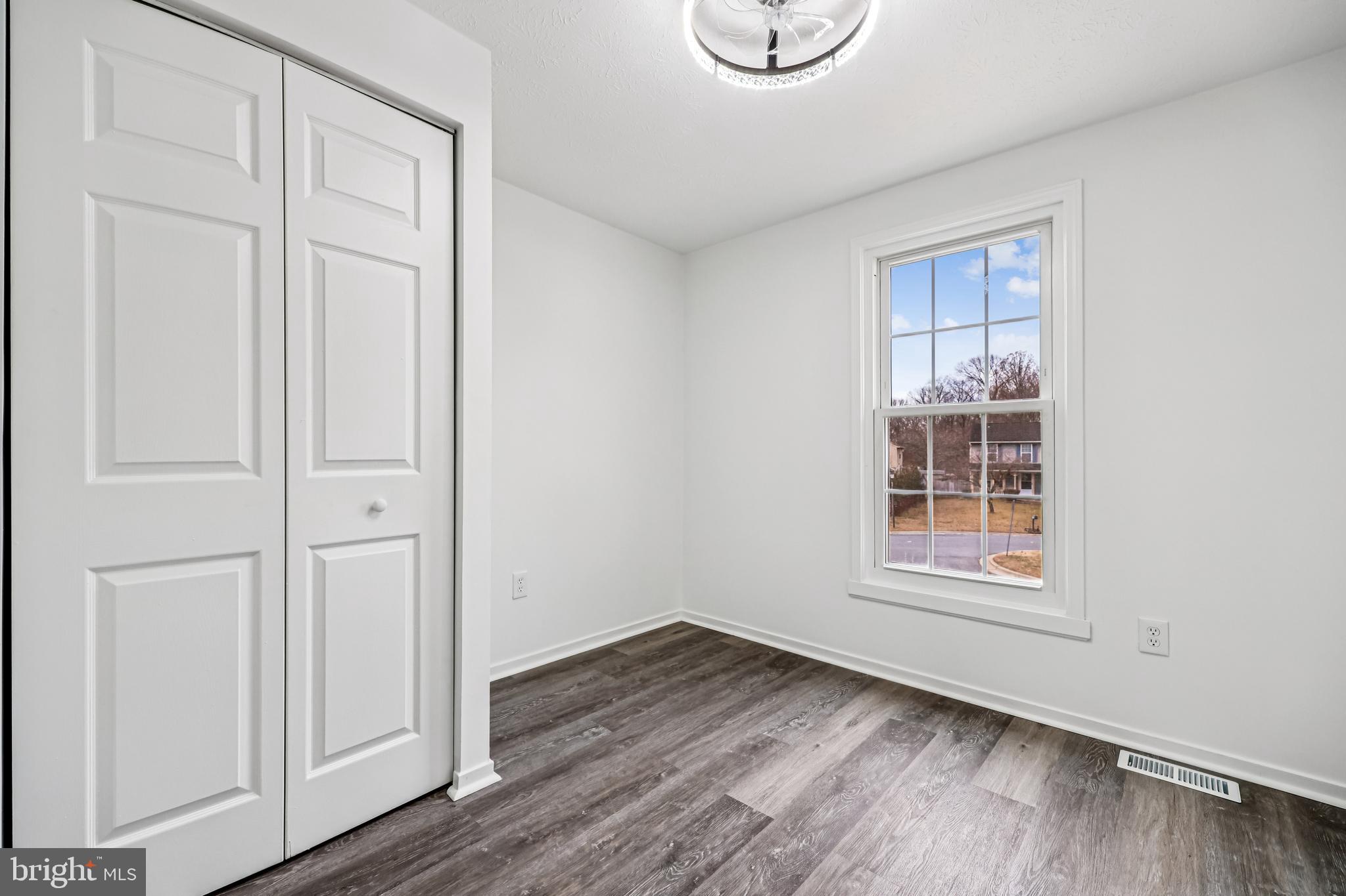 19603 Kilcreggan Way Gaithersburg, MD 20879 - Photo 18 of 34