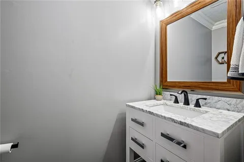 $485,000 | 305 Daniela Drive, New Kensington, PA 15068