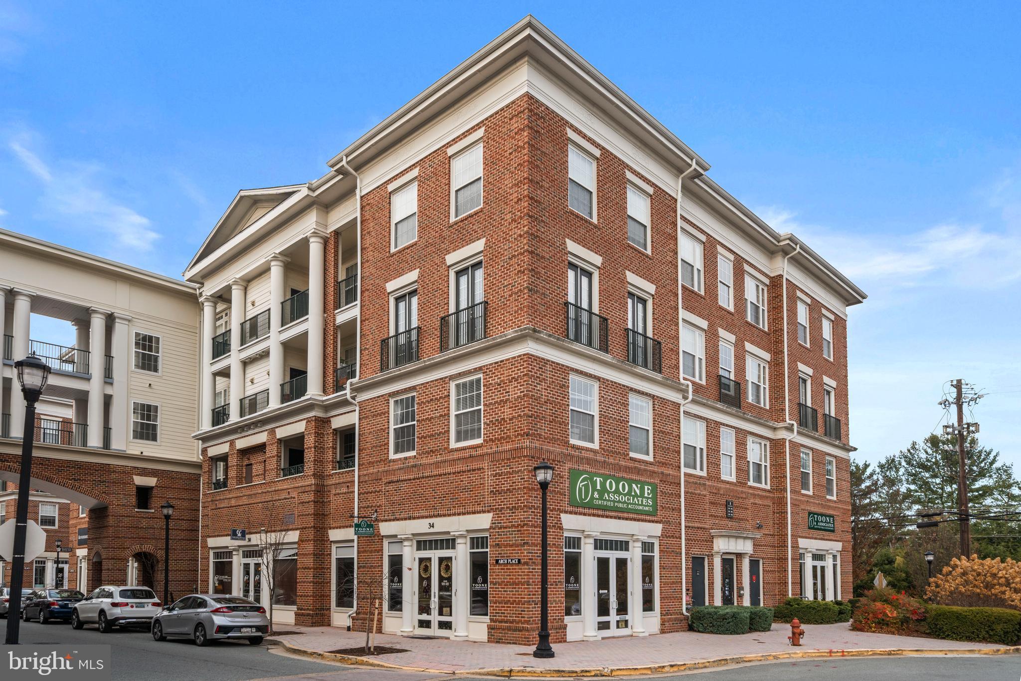 8 Granite Place, Unit 266 Gaithersburg, MD 20878 - Photo 29 of 36 a front view of a building and a street