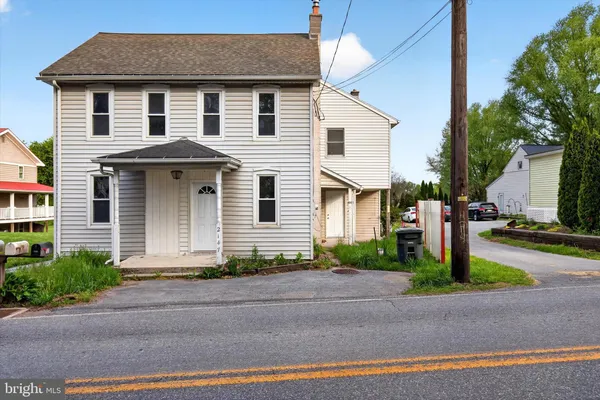 $319,900 | 2147 Cloverleaf Road, Mount Joy, PA 17552