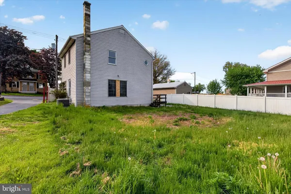 $319,900 | 2147 Cloverleaf Road, Mount Joy, PA 17552