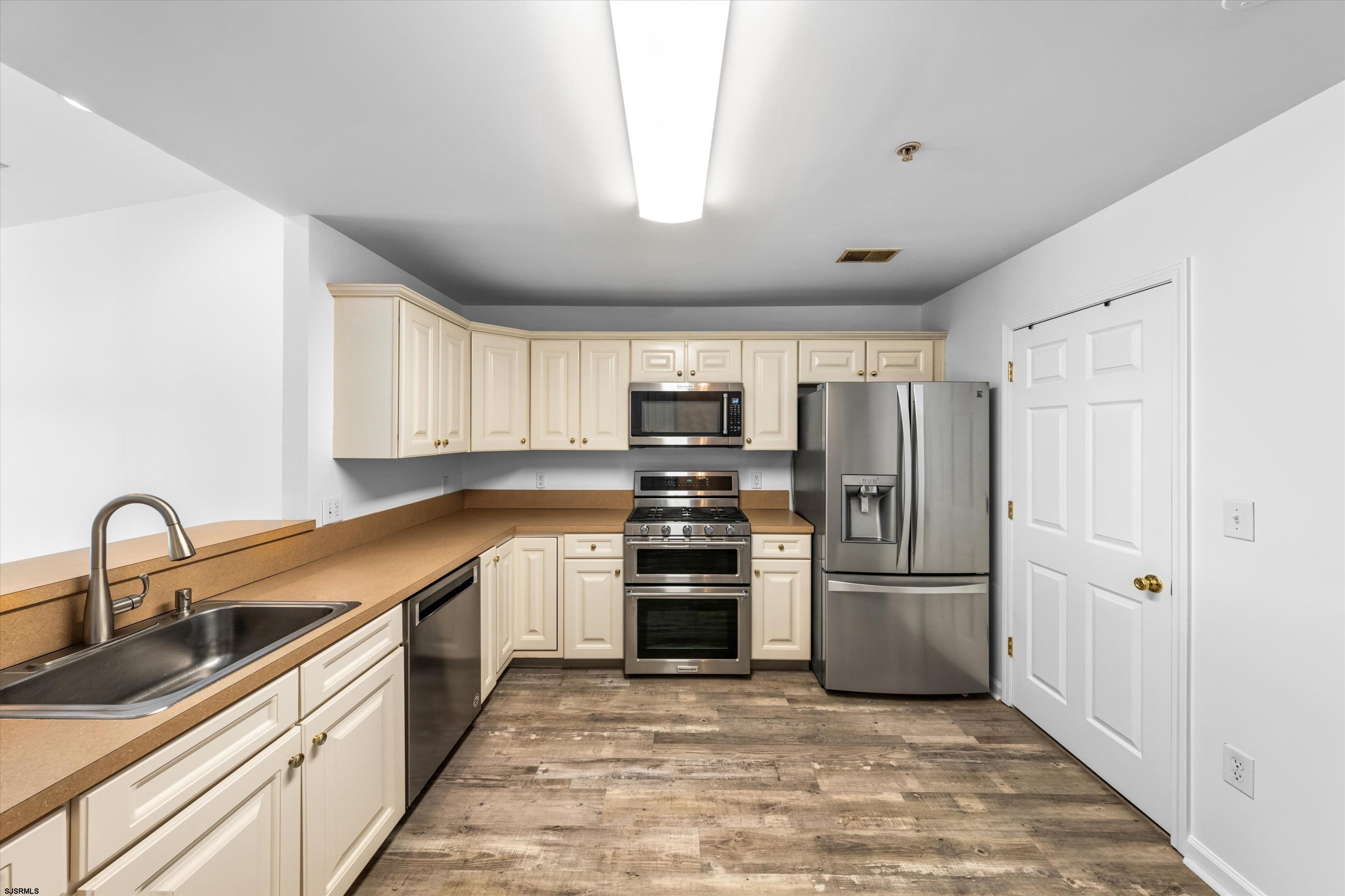 86 Windjammer Drive, Unit 86 Somers Point, NJ 08244 - Photo 21 of 85