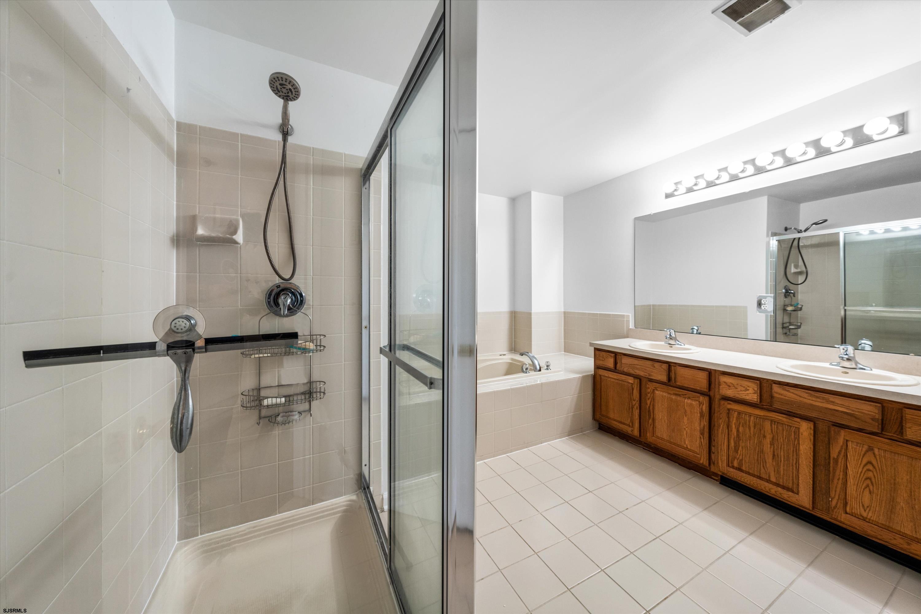 86 Windjammer Drive, Unit 86 Somers Point, NJ 08244 - Photo 40 of 85