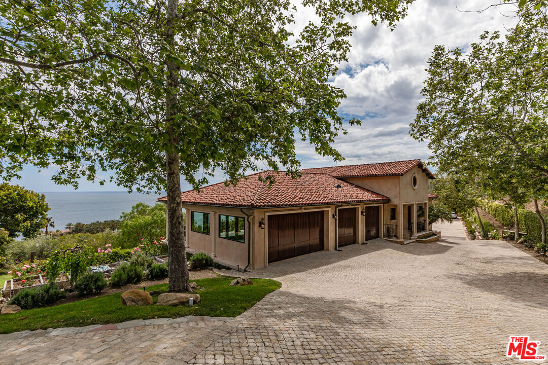 3775 Puerco Canyon Road Malibu, CA 90265 - Photo 1 of 24