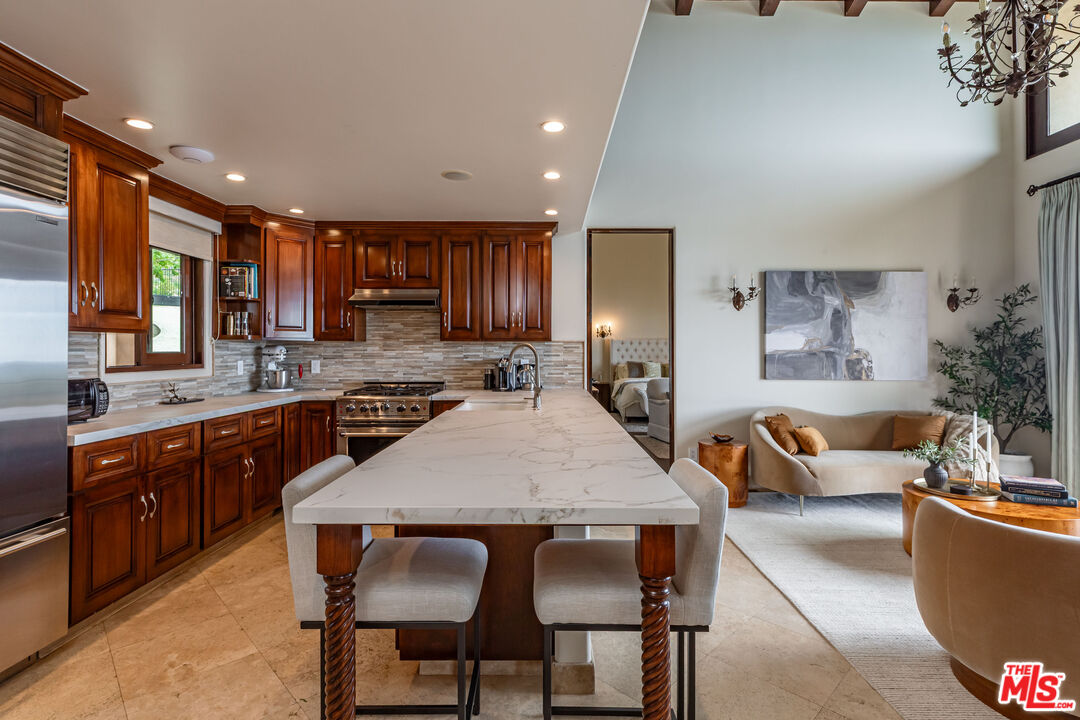 3775 Puerco Canyon Road Malibu, CA 90265 - Photo 12 of 24