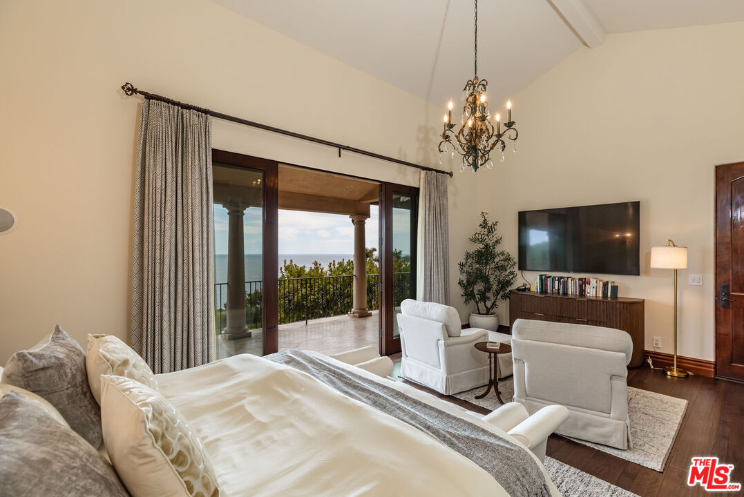 3775 Puerco Canyon Road Malibu, CA 90265 - Photo 20 of 24