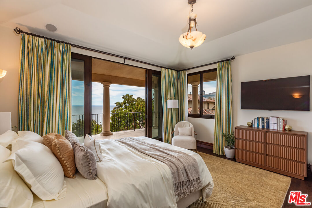 3775 Puerco Canyon Road Malibu, CA 90265 - Photo 22 of 24