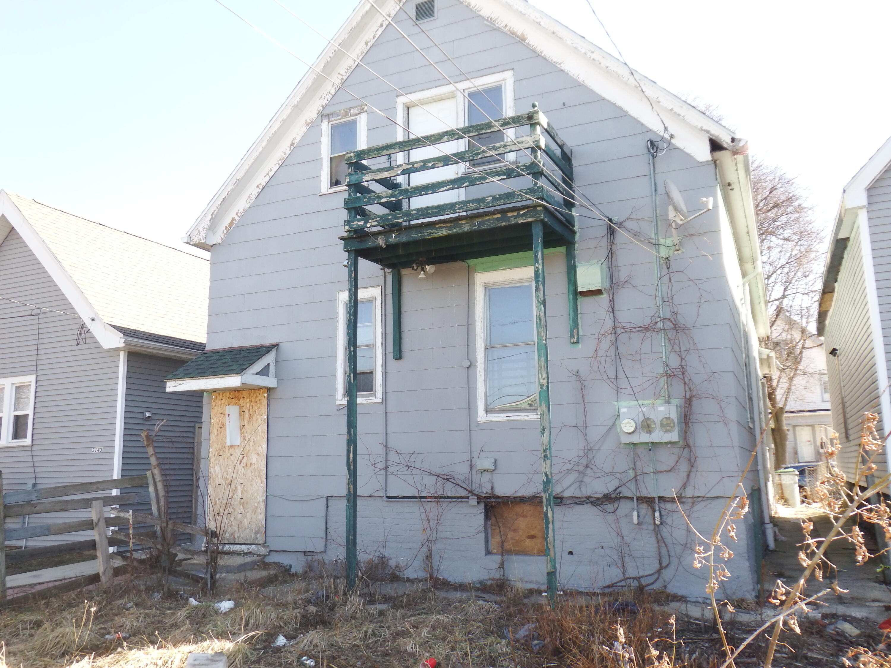 3137 North 29th Street Milwaukee, WI 53216 - Photo 3 of 14 rear view