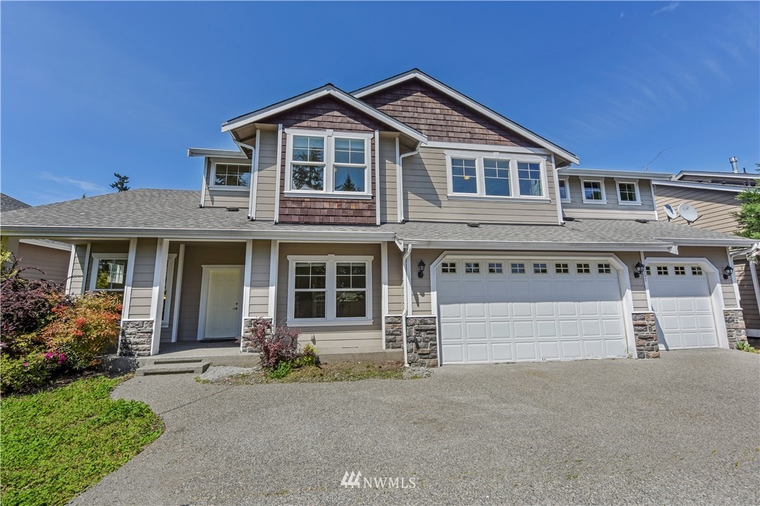2007 Elma Place Northeast Renton, WA 98059 - Photo 1 of 12