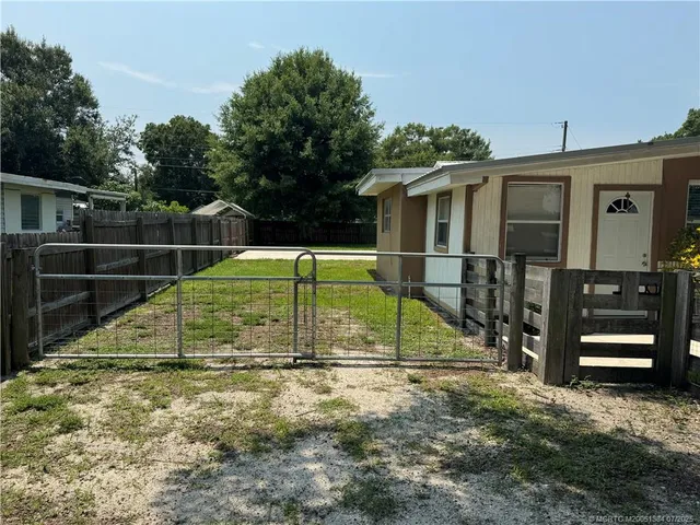 $285,000 | 1005 Northwest 5th Street, Okeechobee, FL 34972