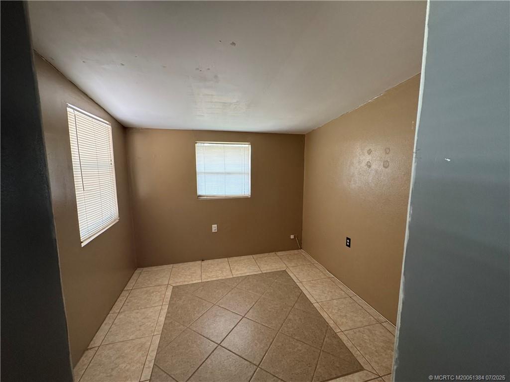 1005 Northwest 5th Street Okeechobee, FL 34972 - Photo 8 of 21