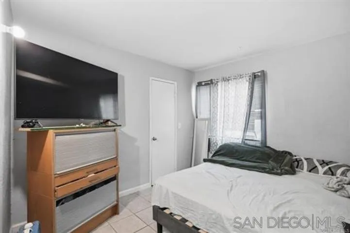 829 Grand Avenue Spring Valley, CA 91977 - Photo 14 of 19