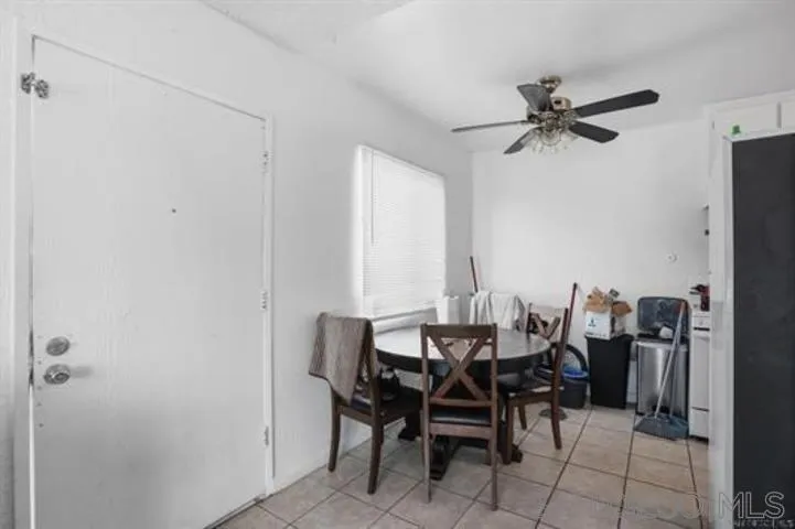 829 Grand Avenue Spring Valley, CA 91977 - Photo 17 of 19