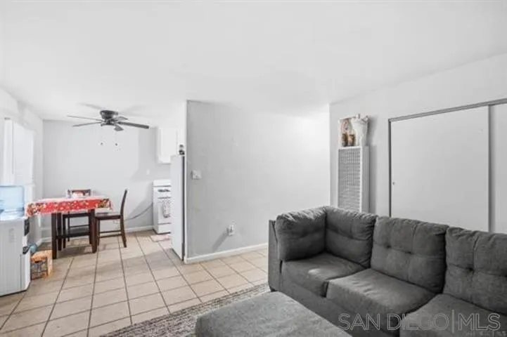 829 Grand Avenue Spring Valley, CA 91977 - Photo 8 of 19