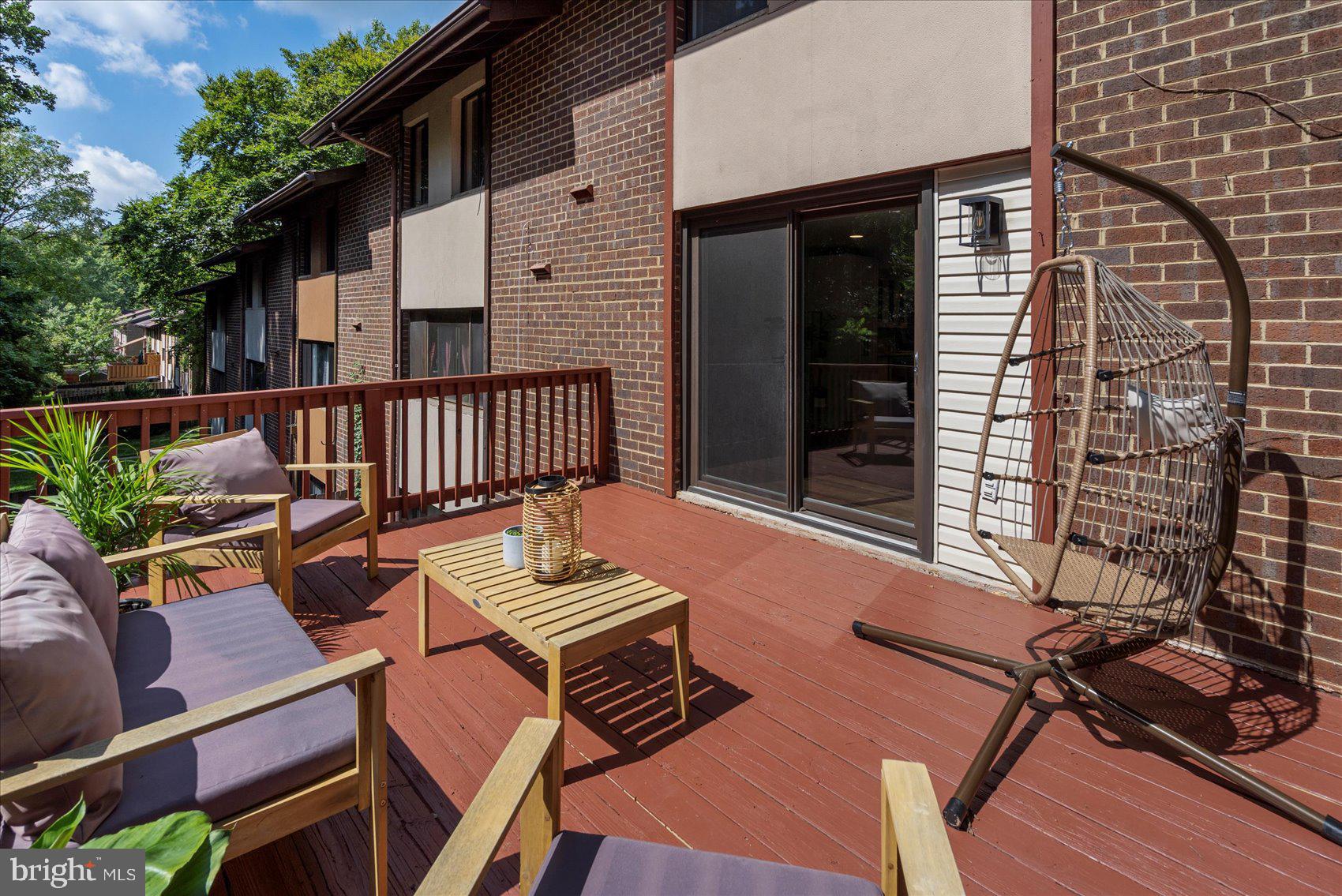8913 Footed Ridge Columbia, MD 21045 - Photo 38 of 46 Gallery Image 38