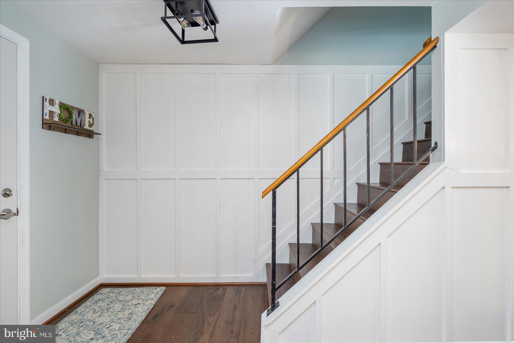 8913 Footed Ridge Columbia, MD 21045 - Photo 6 of 46 Gallery Image 6