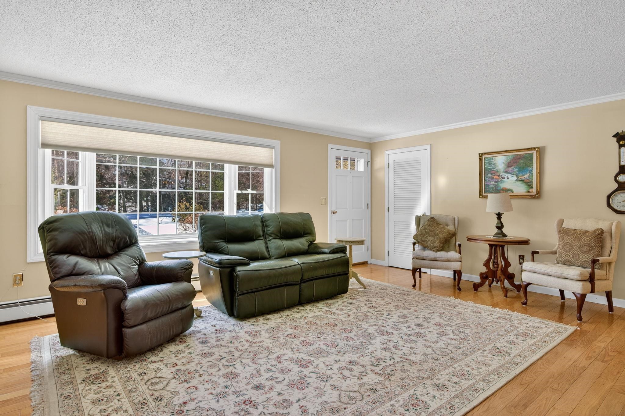 4 Tully Street Windham, NH 03087 - Photo 12 of 41