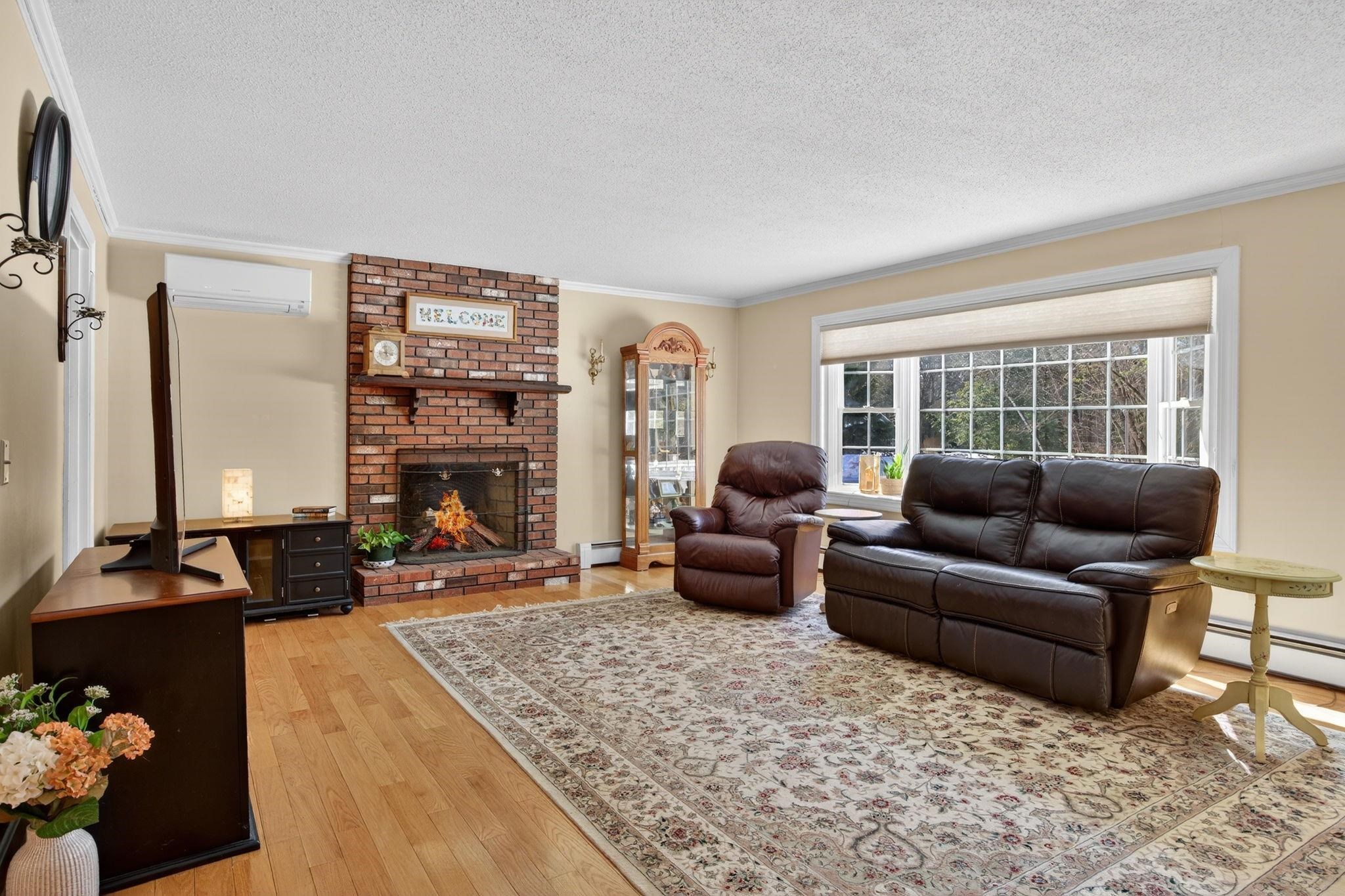 4 Tully Street Windham, NH 03087 - Photo 13 of 41