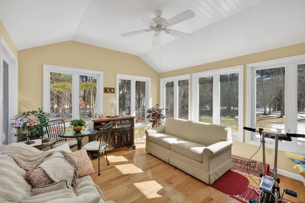 $639,999 | 4 Tully Street, Windham, NH 03087