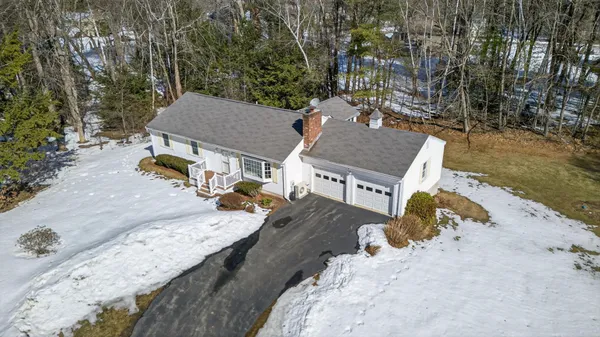 $639,999 | 4 Tully Street, Windham, NH 03087