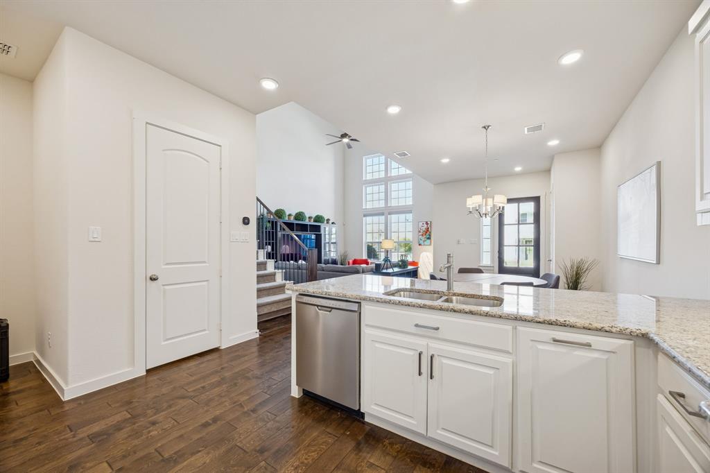 7215 Switchgrass Road Frisco, TX 75033 - Photo 8 of 30