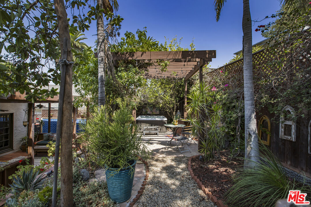 6105 Mt Angelus Drive Los Angeles, CA 90042 - Photo 50 of 64