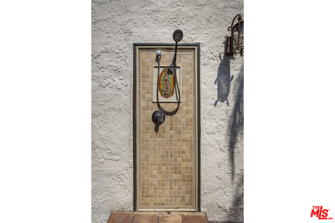 6105 Mt Angelus Drive Los Angeles, CA 90042 - Photo 53 of 64