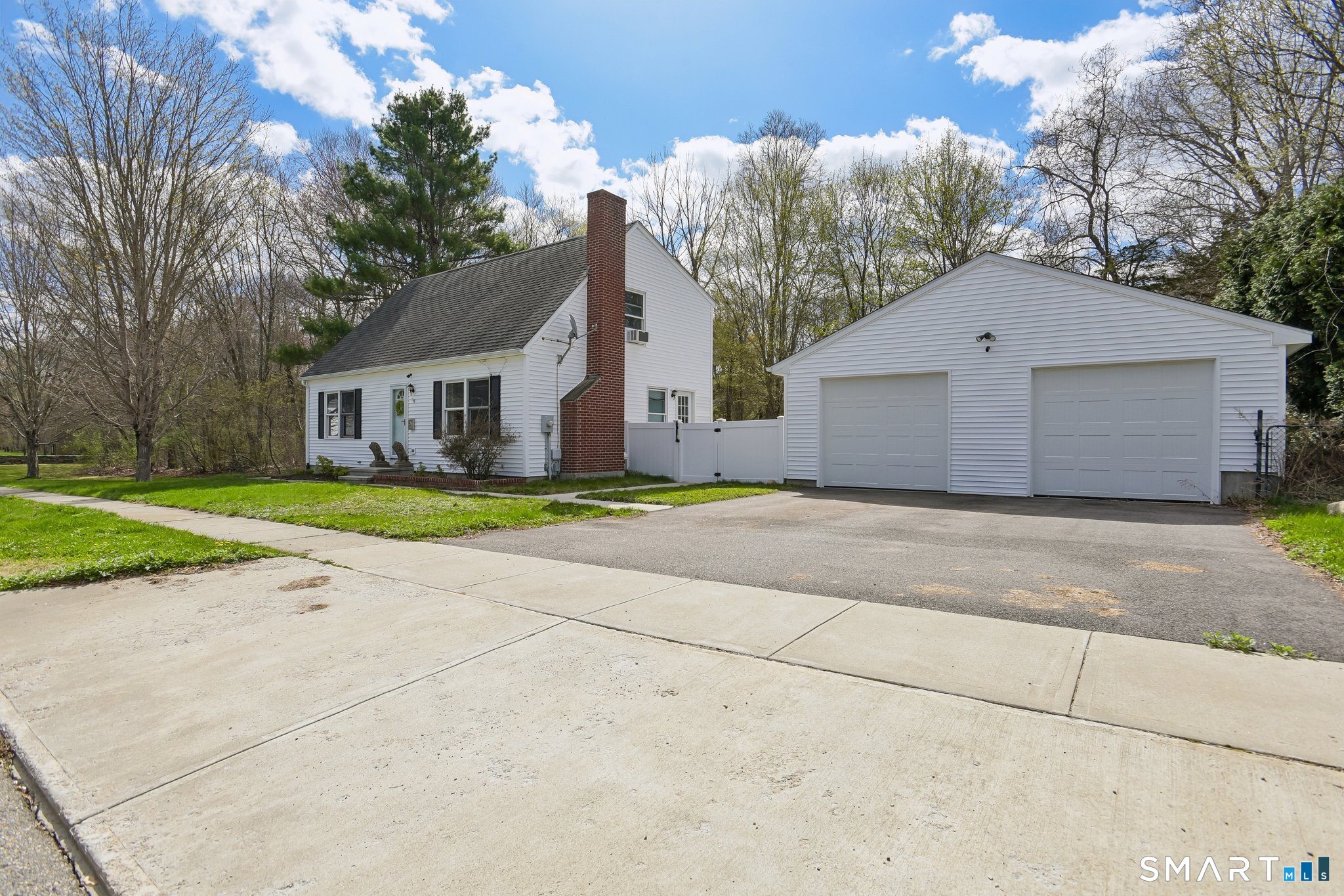 67 Deerfield Ridge Drive Groton, CT 06355 - Photo 2 of 34