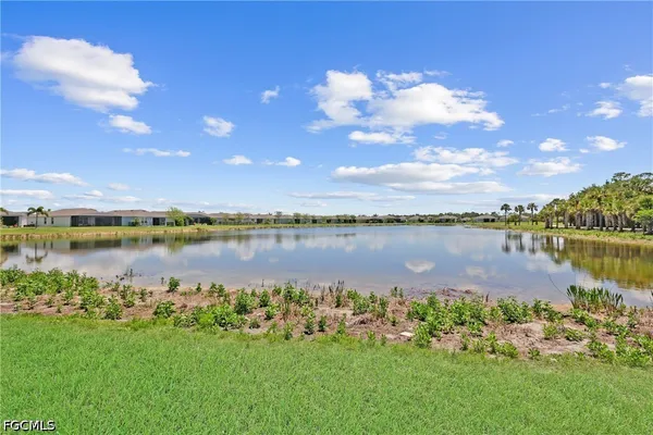 $3,200 | 8720 Swell Brooks Court, North Fort Myers, FL 33917