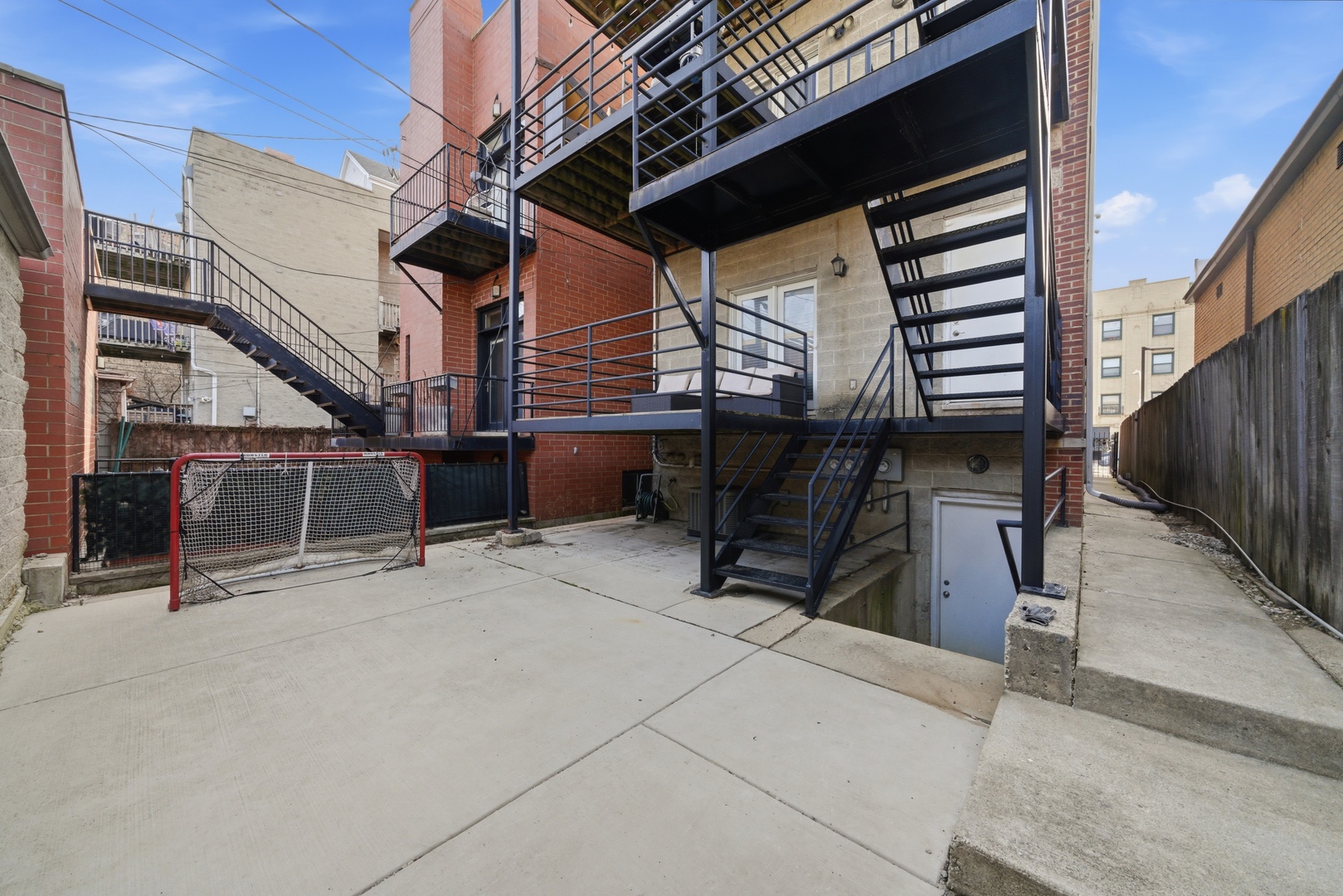 3149 North Racine Avenue, Unit 1 Chicago, IL 60657 - Photo 16 of 19