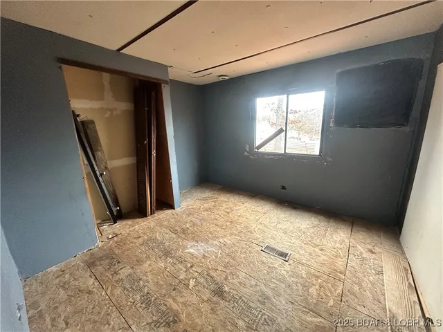 $44,900 | 30008 Skyview, Edwards, MO 65326