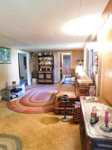 $119,900 | 73 Spring Street, Dexter, ME 04930